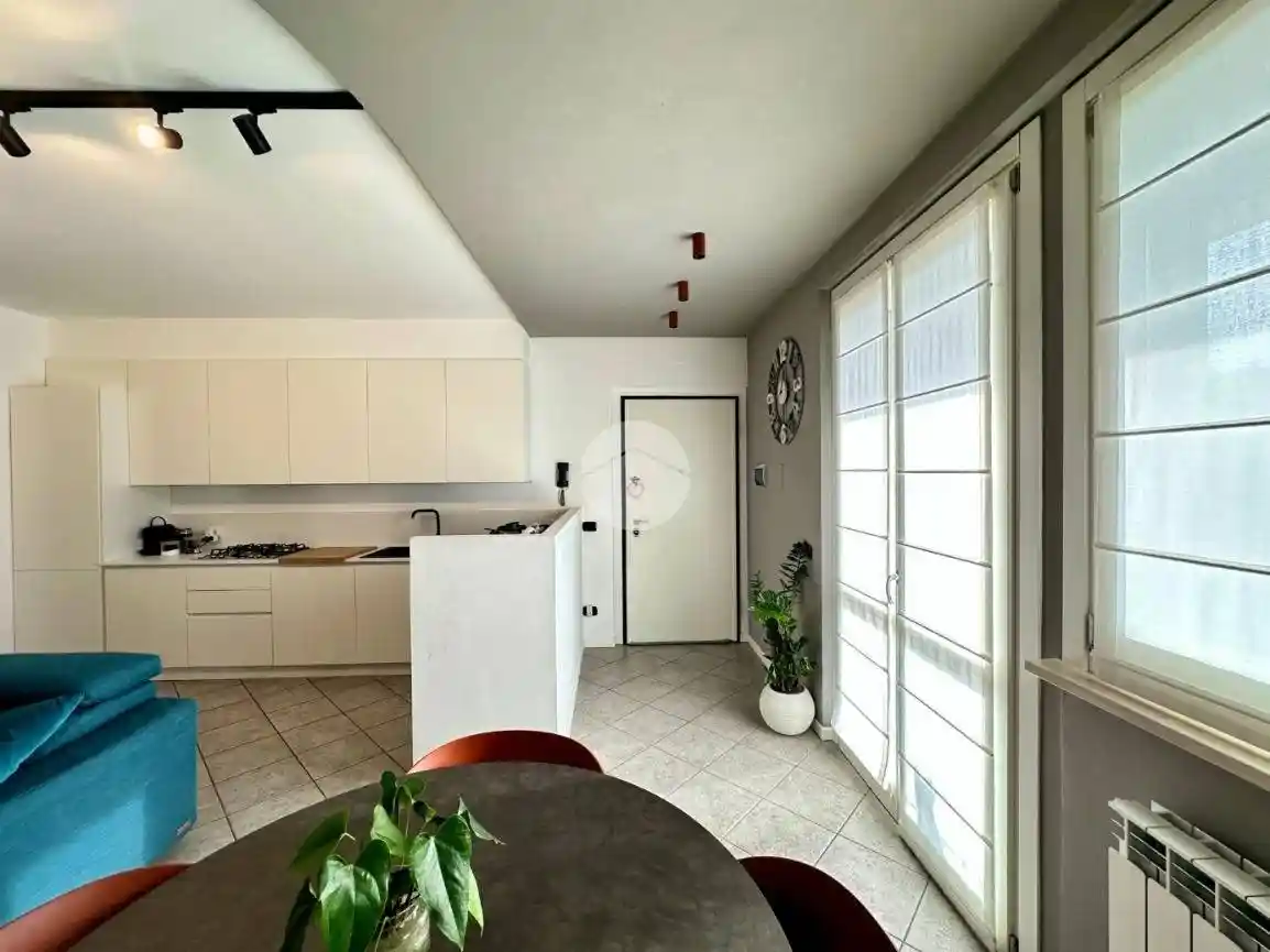 Trilocale via via martiri della libertà 1, Centro, Dello - foto 4