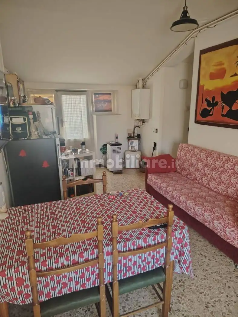 Appartamento via Vittorio Veneto 14, Brinzio - foto 4