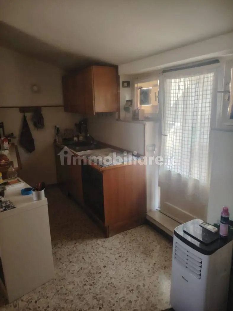 Appartamento via Vittorio Veneto 14, Brinzio - foto 5