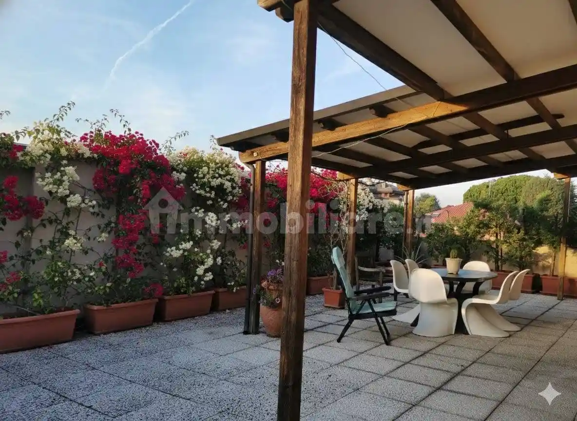 Appartamento in vendita a Mariano Comense