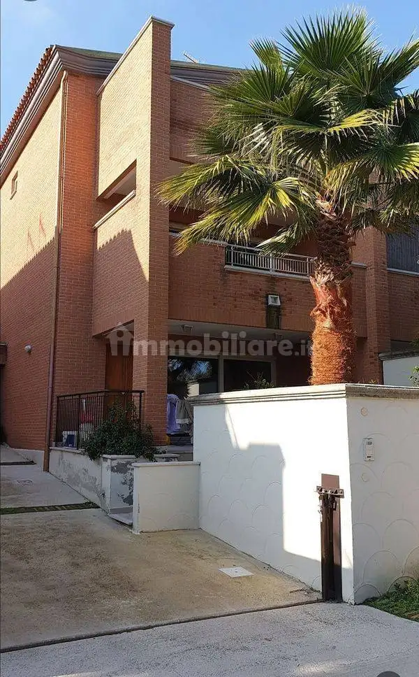 Villa in affitto a Montesilvano