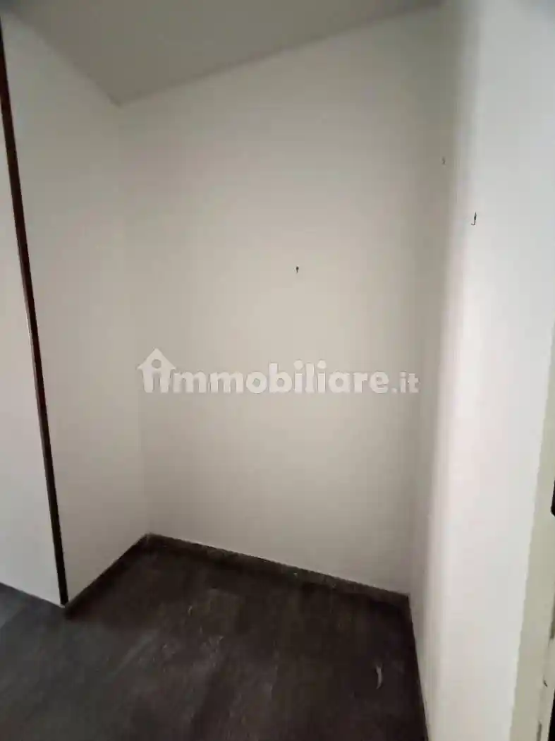 Trilocale via Bernardo Barbiellini Amidei 18, Gemelli - Pineta Sacchetti, Roma - foto 3