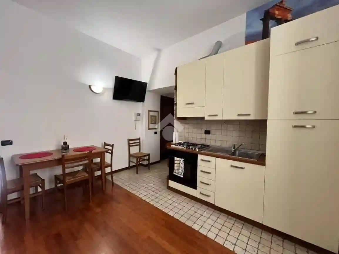 Bilocale via L. Da Vinci 3, Centro, Lecco - foto 4