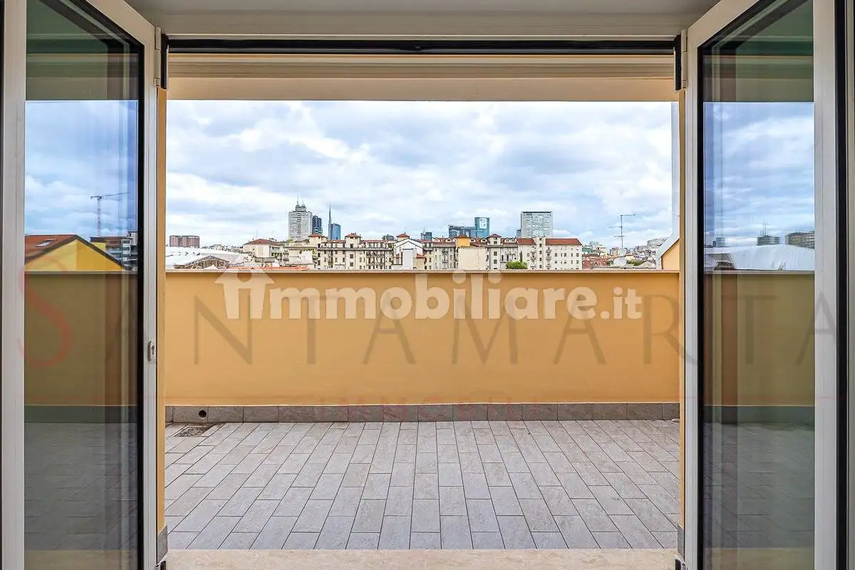 Penthouse - Attic in vendita a Milan