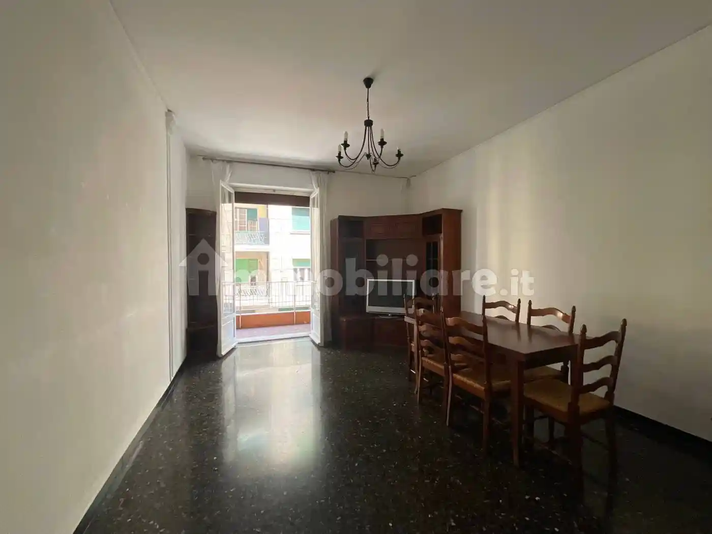 Appartamento in vendita a Savona