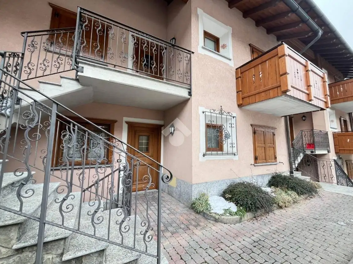 Appartamento in vendita a Valdisotto