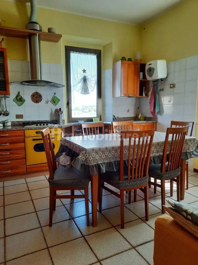 Villa bifamiliare via Emilia 19, Roveleto, Cadeo - foto 4