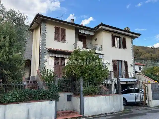 Casa indipendente in vendita a Loro Ciuffenna