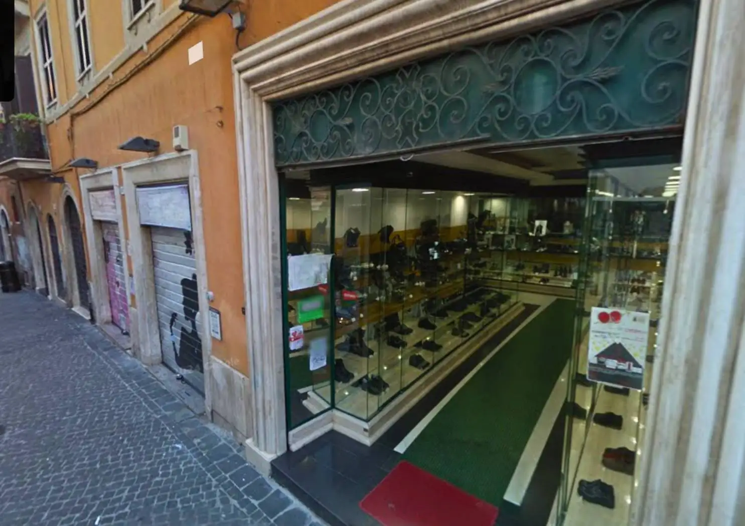 Palazzo - Edificio in Affitto - foto 2