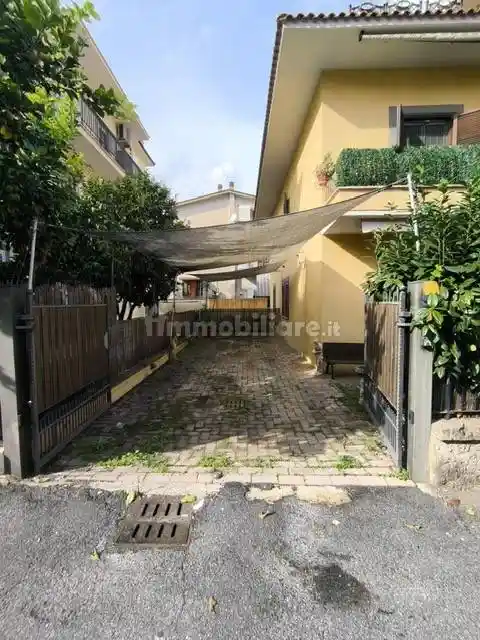 Bilocale via Bagnoregio, Tomba di Nerone, Roma - foto 2