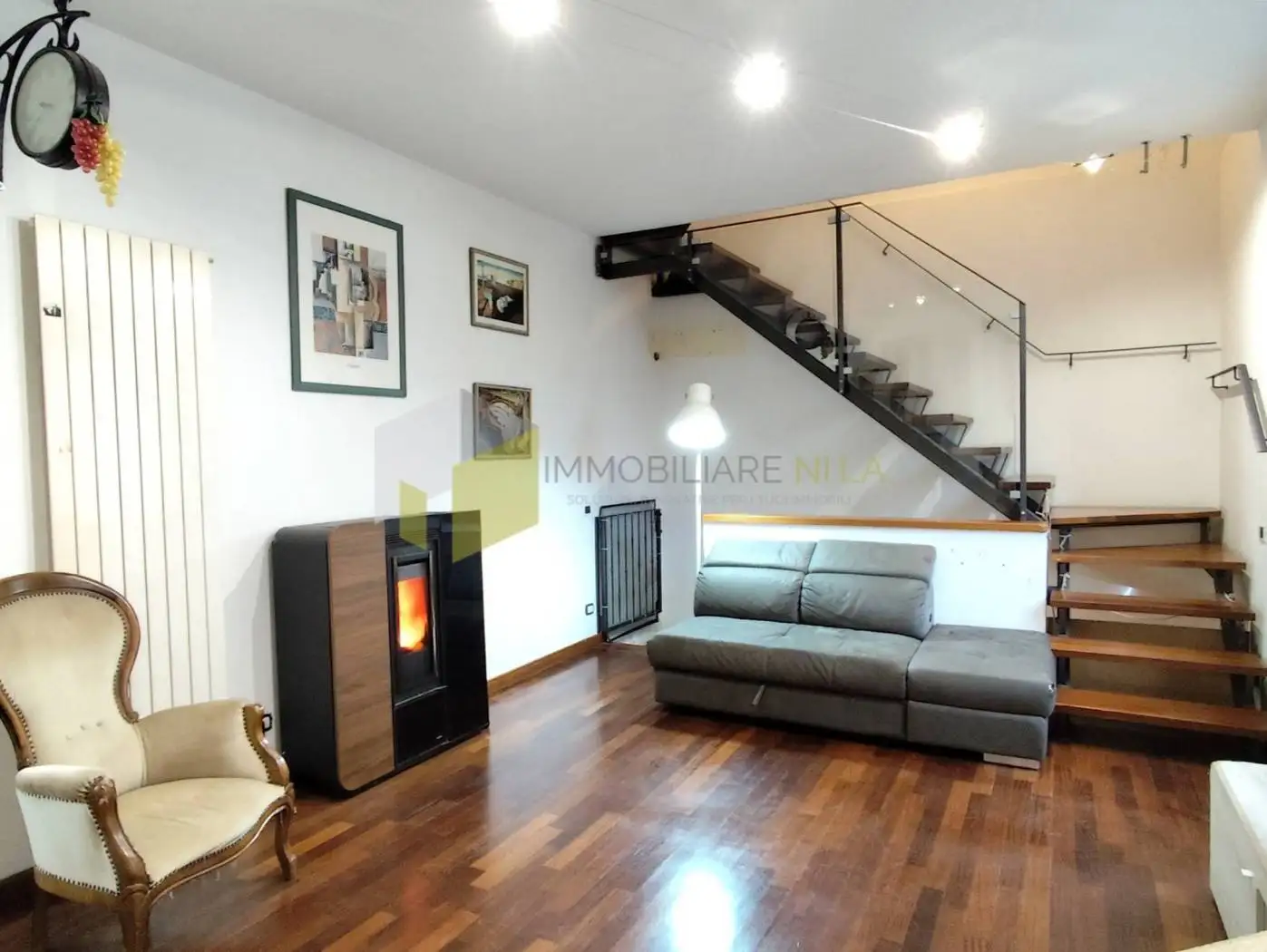 Casa indipendente in vendita a Cascina