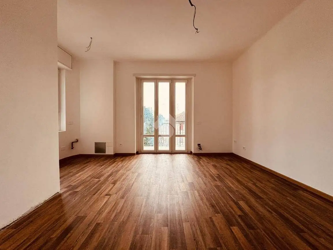 Trilocale via Giuseppe Garibaldi 5, Centro, Casatenovo - foto 3