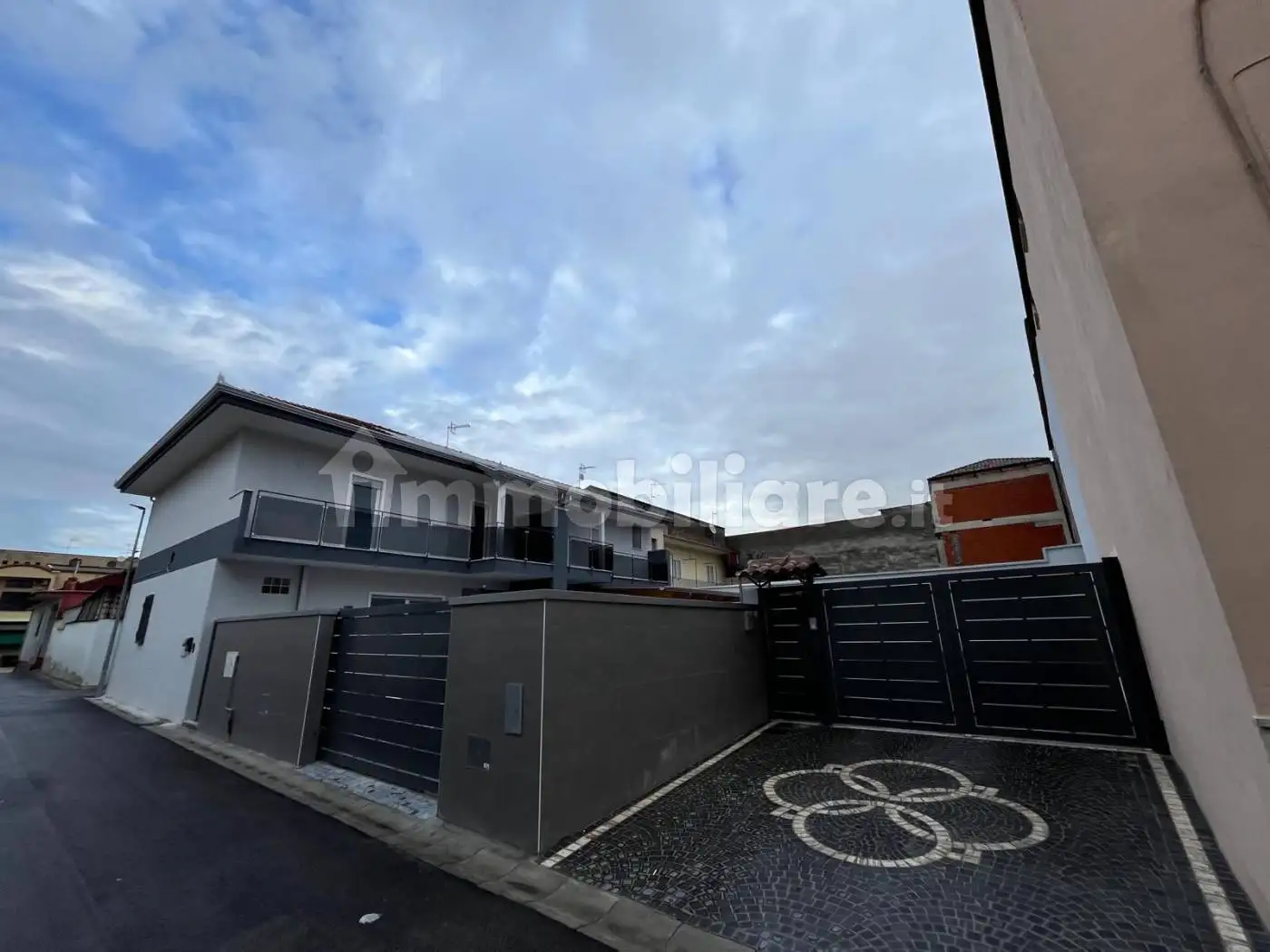 Villetta a schiera in vendita a Trentola-Ducenta