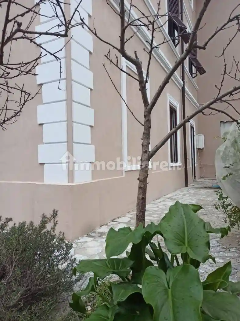 Palazzo - Edificio in vendita a Grosseto