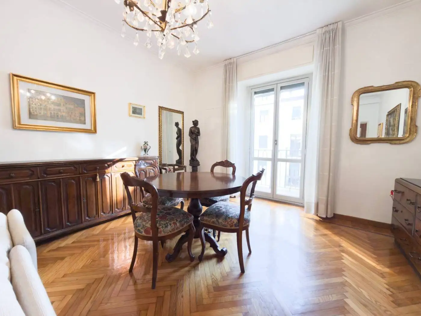 Apartment in vendita a Milan