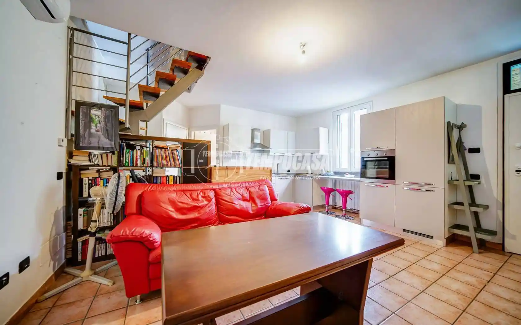 Trilocale via Italia 15, Centro, Carnago - foto 2