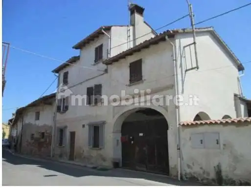 Appartamento in asta a Certosa di Pavia