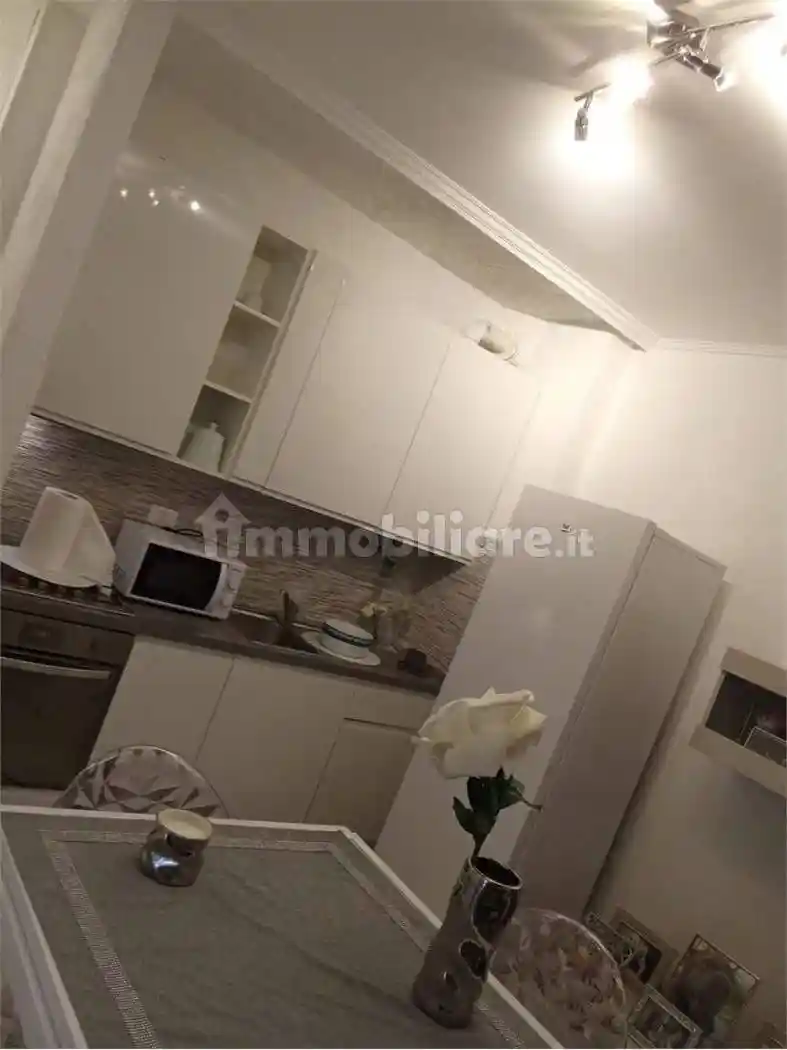 Appartamento in vendita a Luni