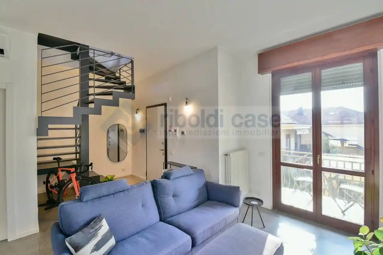 Quadrilocale ottimo stato, Centro, Carugo - foto 5