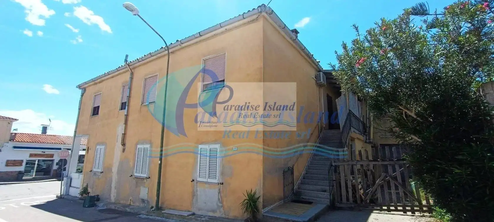 Appartamento in vendita a Arzachena