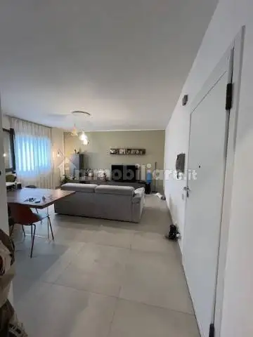 Trilocale ottimo stato, secondo piano, Centro, Sassuolo - foto 3