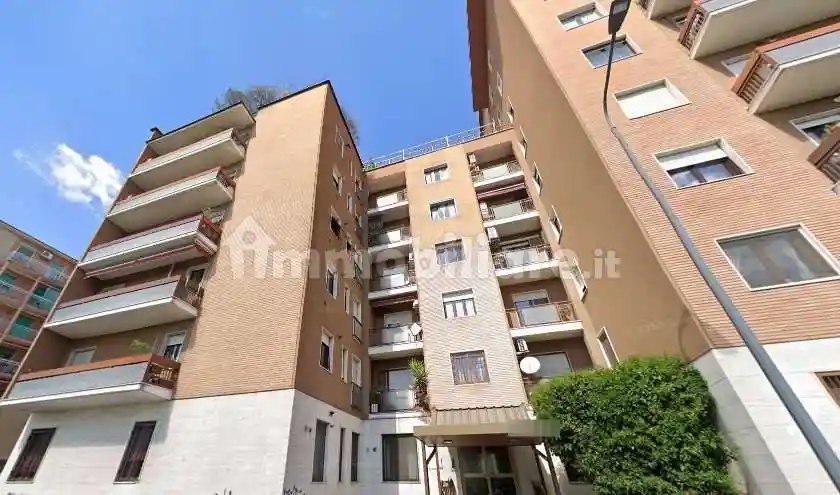 Appartamento all'asta via Fiuggi, Milano - foto 3