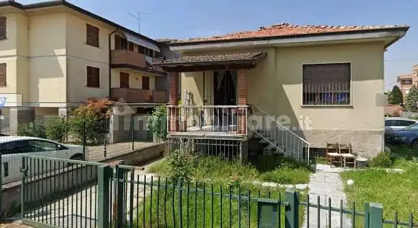 Villetta a schiera in asta a Valera Fratta