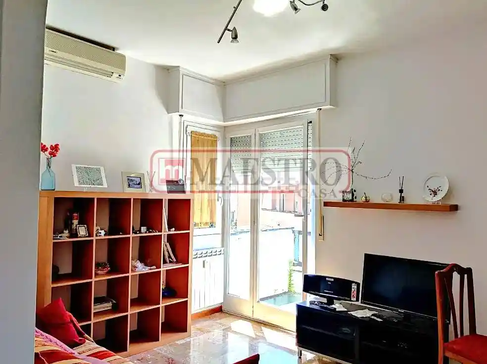 Bilocale buono stato, quarto piano, Centro - Esterno Ferrovia, Rapallo - foto 3