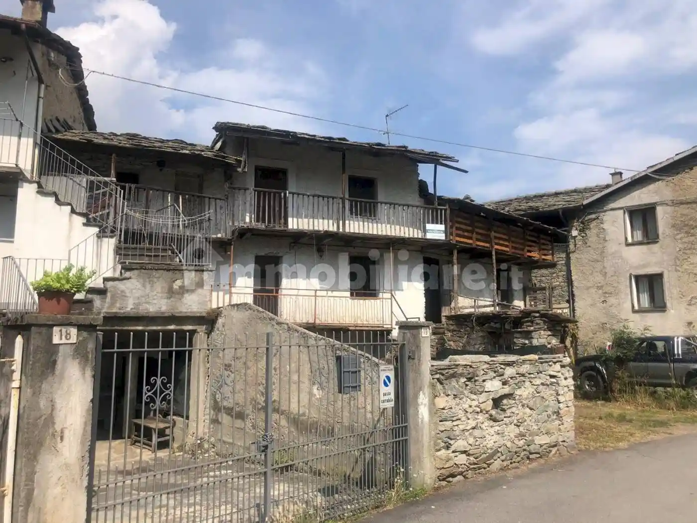 Appartamento in villa Borgata Pidone, 20, Centro, Bobbio Pellice - foto 2