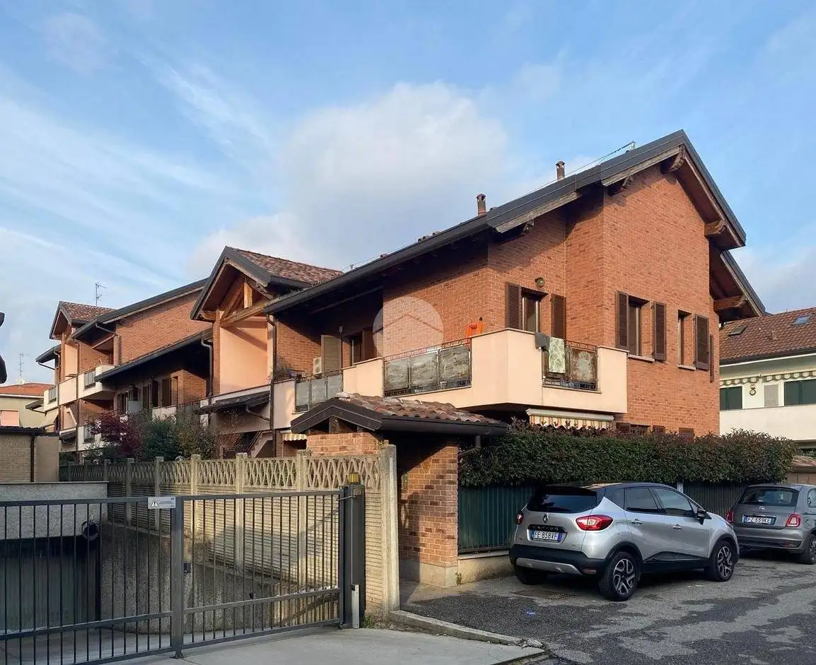 Appartamento in vendita a Seregno