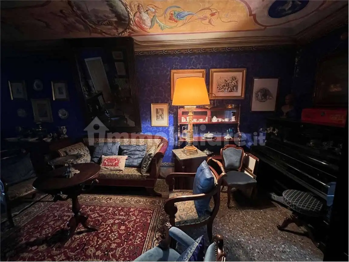 Casa indipendente in vendita a Montechiaro d'Asti