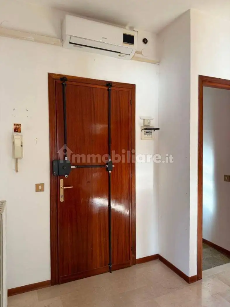 Trilocale via Publio Cornelio Tacito, Zona Salute, Pilastro, Pozzetto, Este - foto 2