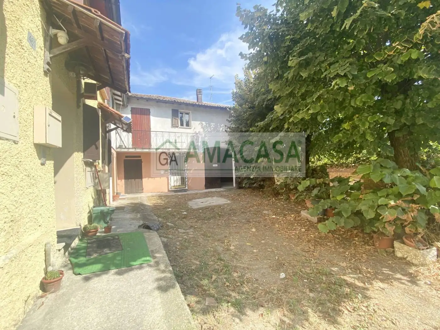 Casa indipendente in vendita a Modena