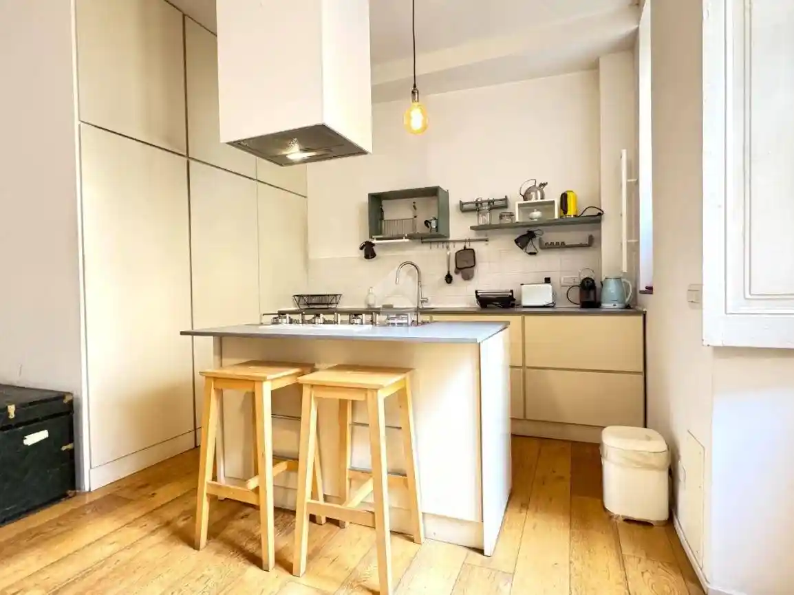 Bilocale via Giulio Tarra 6, Centrale, Milano - foto 2