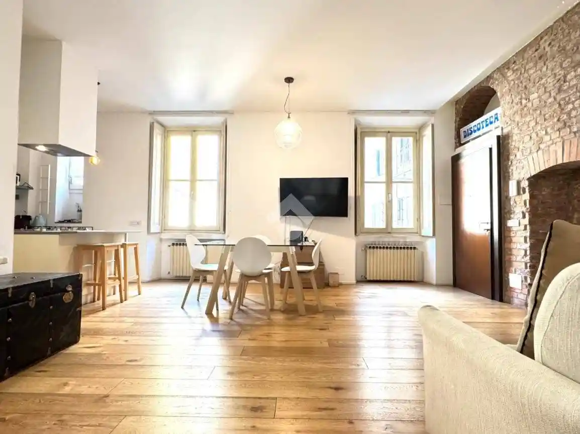 Bilocale via Giulio Tarra 6, Centrale, Milano - foto 3