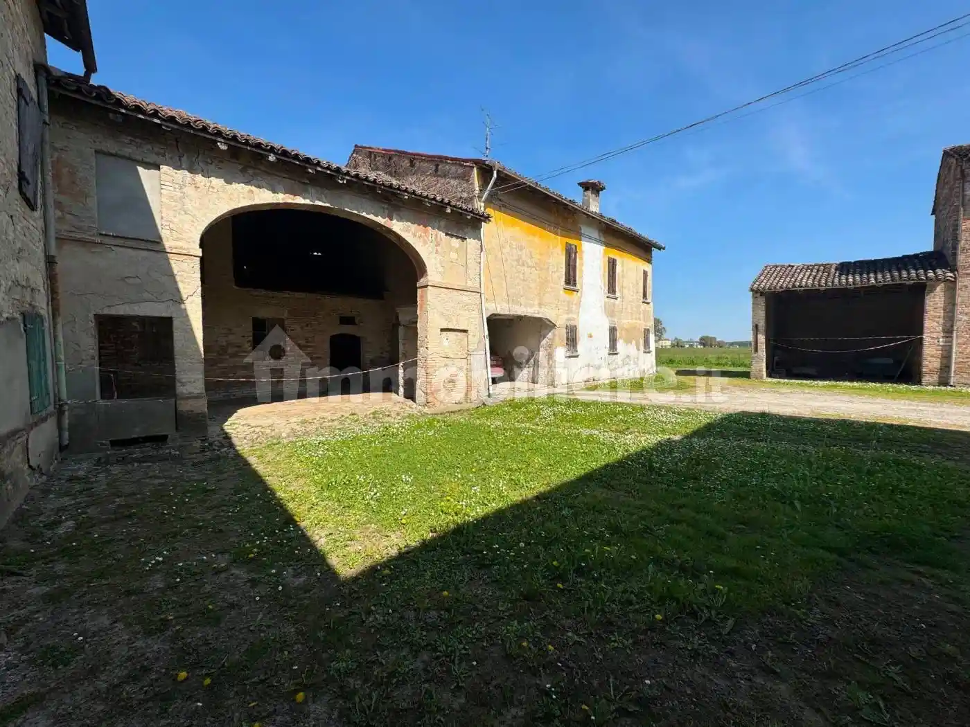Rustico - Casale in vendita a Parma