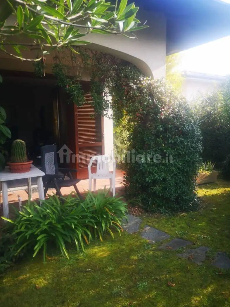 Villa unifamiliare via San Giovanni Bosco 15, Centro, Cittiglio - foto 3