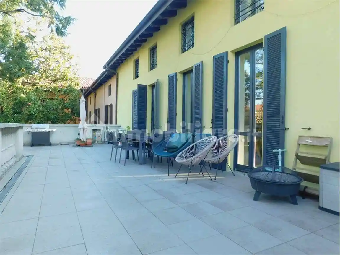 Appartamento in vendita a Somma Lombardo