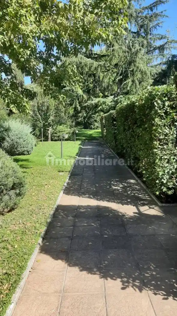 Trilocale via Carlo Arturo Jemolo 90, Torraccia, Roma - foto 3