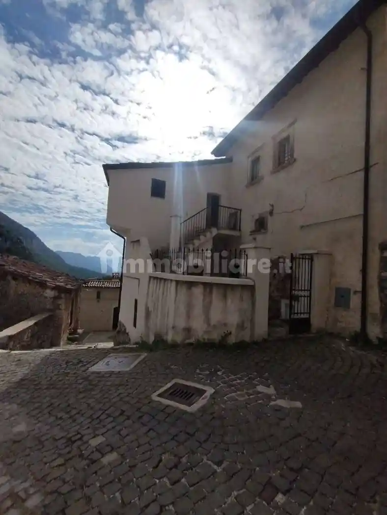Quadrilocale da ristrutturare, primo piano, Petrella Liri, Cappadocia - foto 2