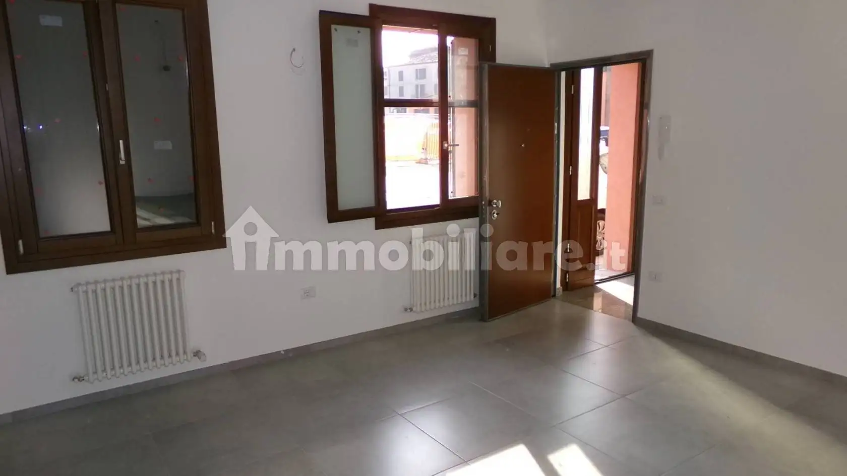 Appartamento in affitto a Terre del Reno