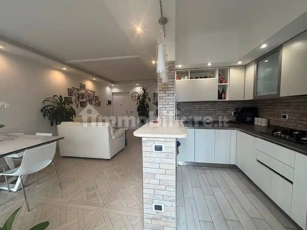 Appartamento in vendita a Vaprio d'Adda