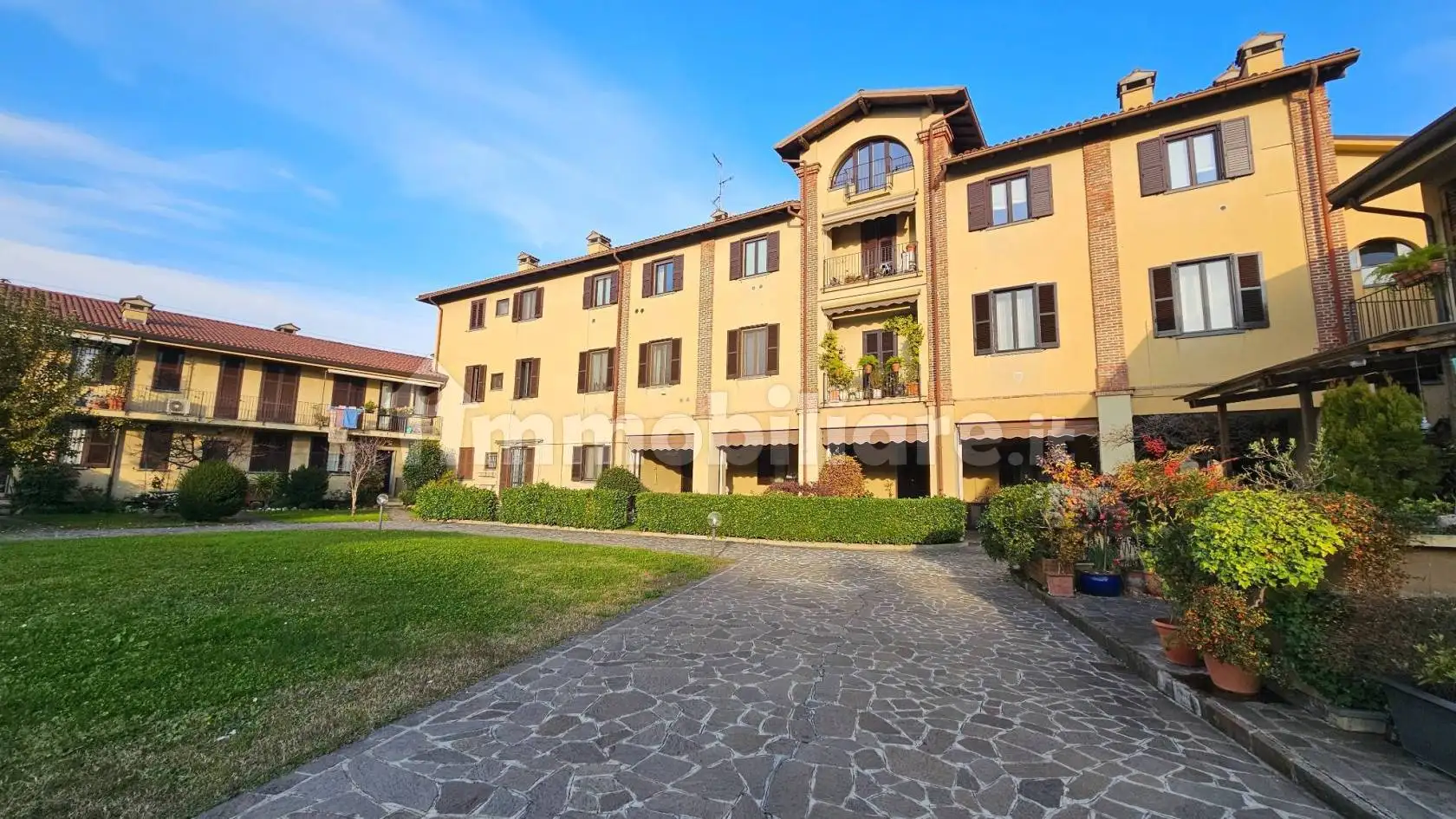 Appartamento in vendita a Bussero