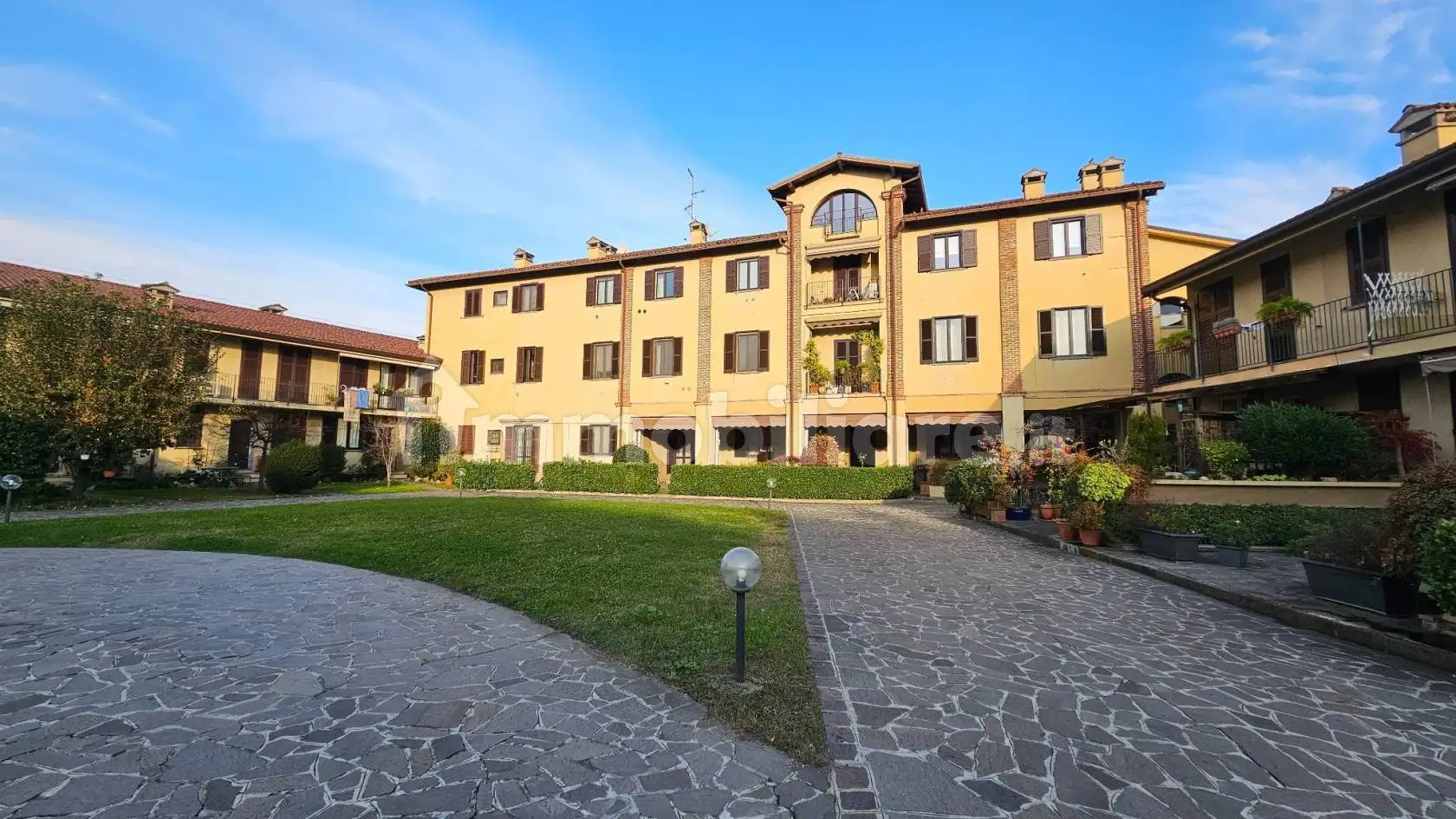 Bilocale via San Francesco 1, Bussero - foto 2