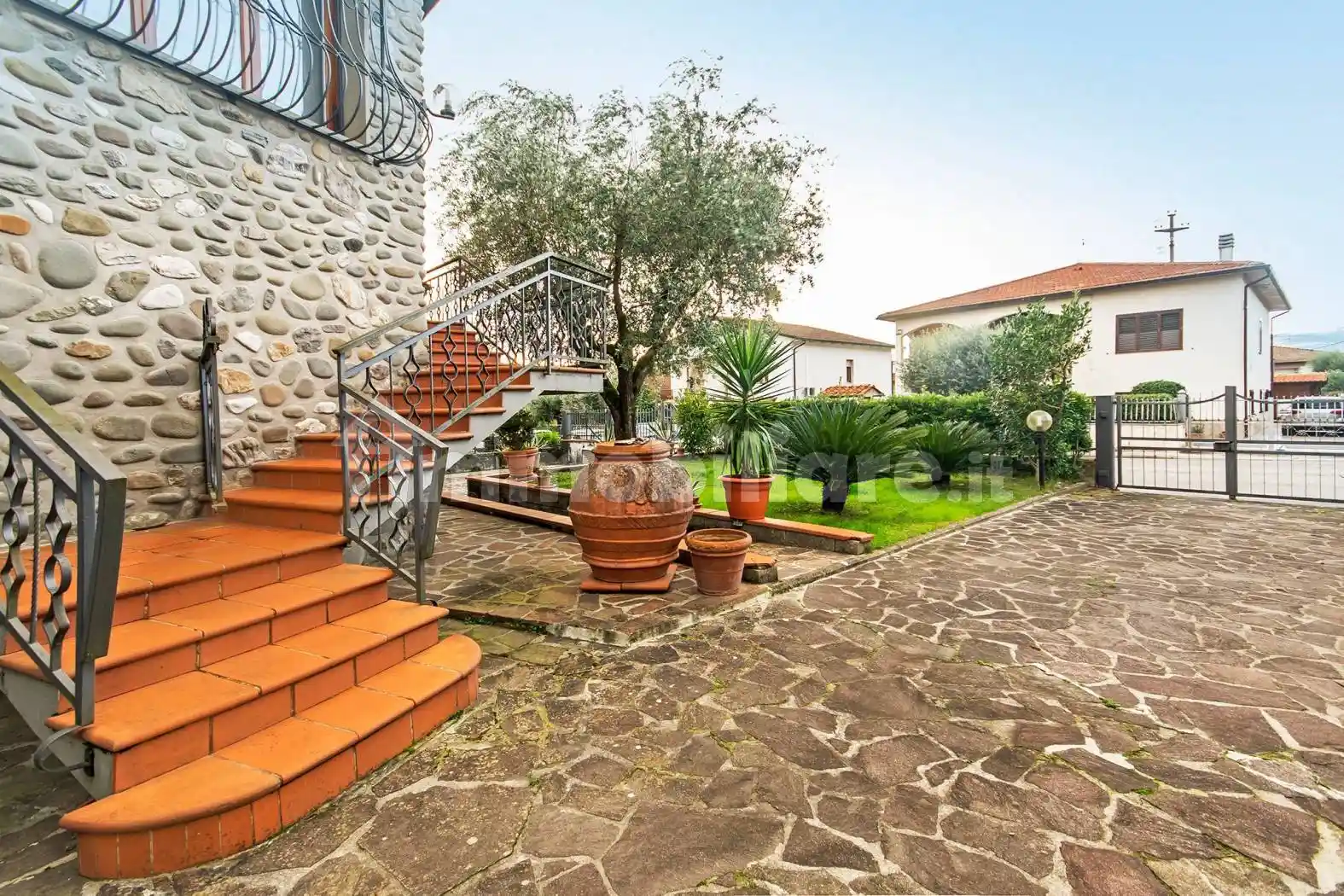 Villa unifamiliare, buono stato, 234 m², Sant'Agostino, Pistoia - foto 4