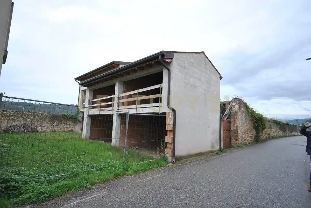 Villa unifamiliare via Belvedere snc, Poiano, Verona - foto 2