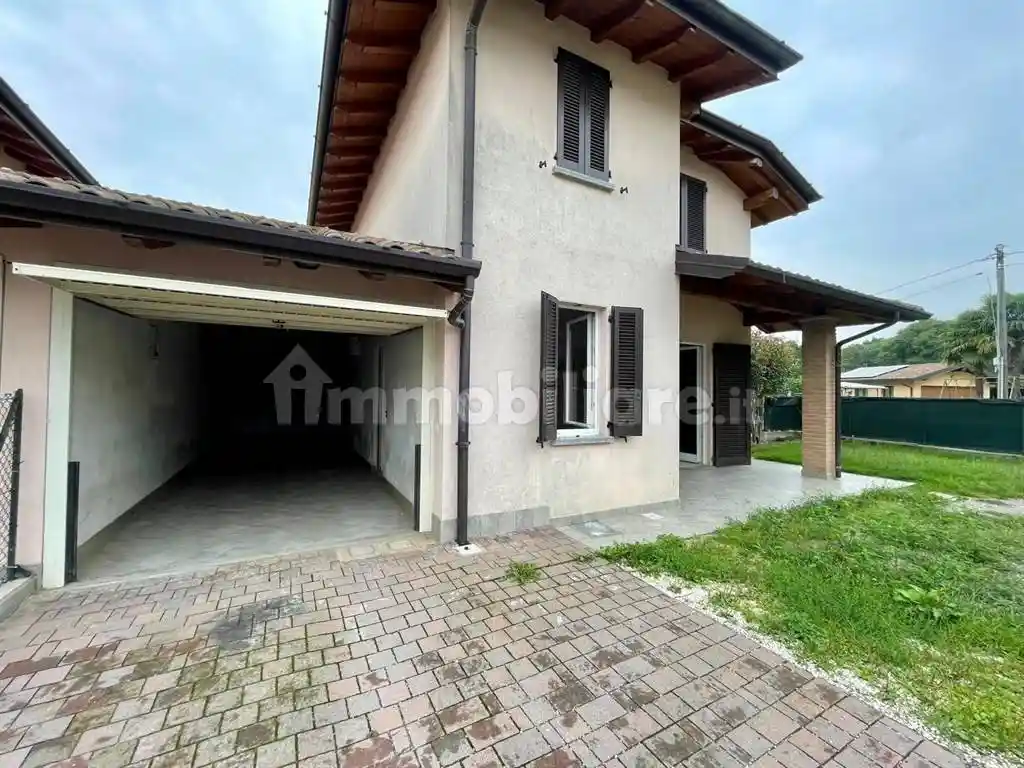 Villa unifamiliare via Varese, Cimbro, Vergiate - foto 4