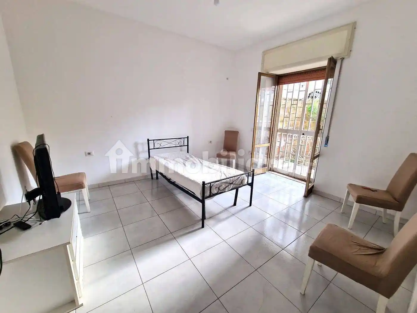 Monolocale via Due Portoni, 40, Chiaiano, Napoli - foto 4