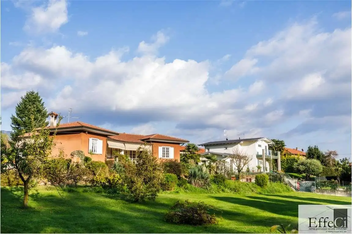 Villa unifamiliare via Monte Grappa, 22, Centro, Besozzo - foto 3