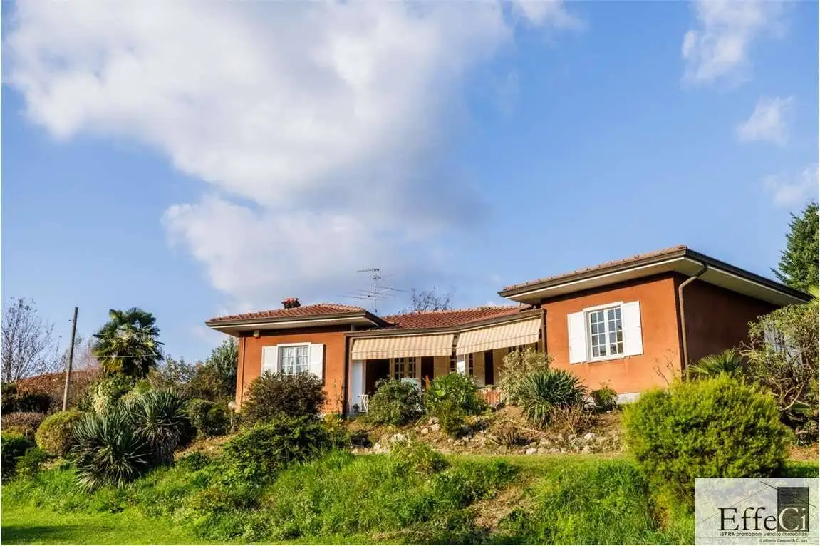 Villa unifamiliare via Monte Grappa, 22, Centro, Besozzo - foto 4